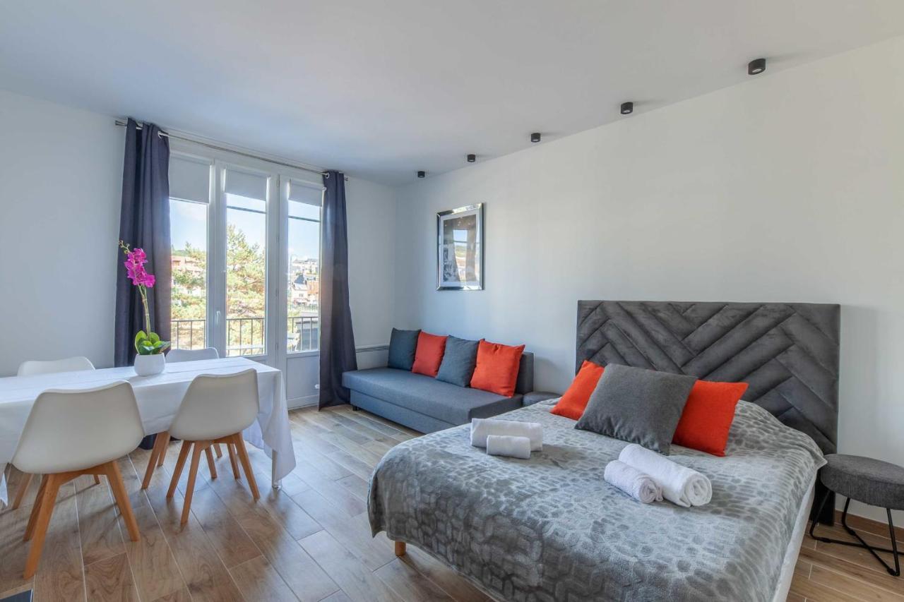 Studio Sleeps 4 With Terrace, 500M Place Morny Deauville Exterior foto